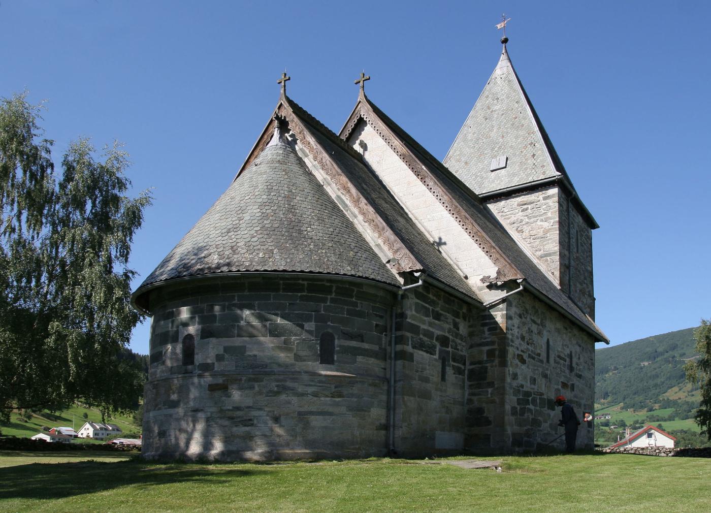 Hove kyrkje