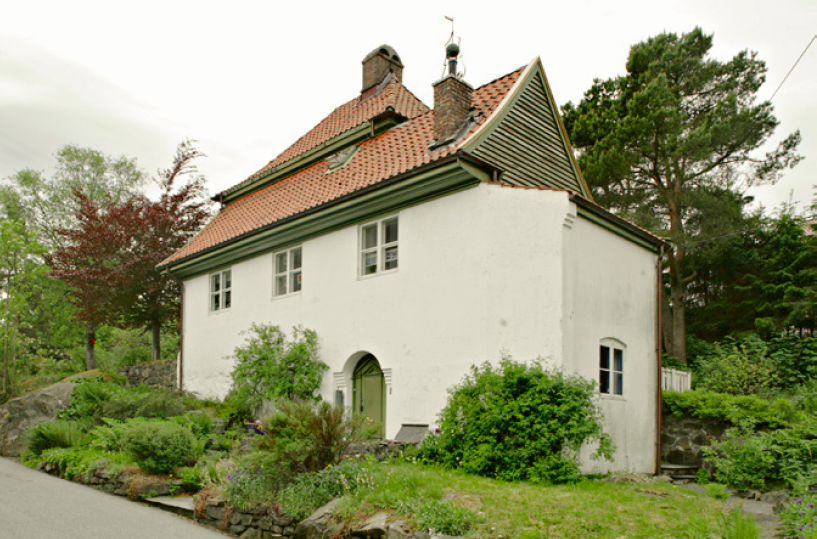 Enebolig Kråkenes (Knut Strand)