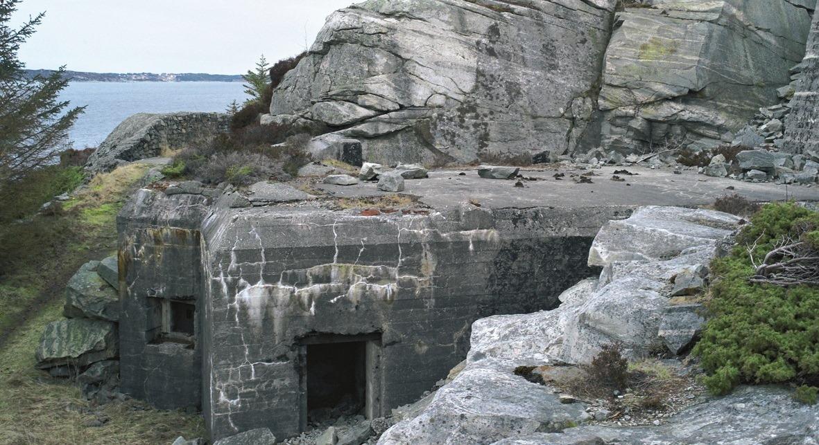 Ramsøy med restar etter dei tyske artilleristillingane 