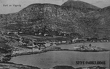 Vågsvåg sør på Vågsøyna. Herifrå stakk m/b "Havørn" til havs med Alf Øverby og 19 andre, 8. mai 1940.