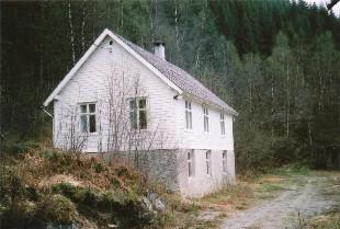 <p>&nbsp;Skudal bedehus 2009, sett  mot nordaust</p>