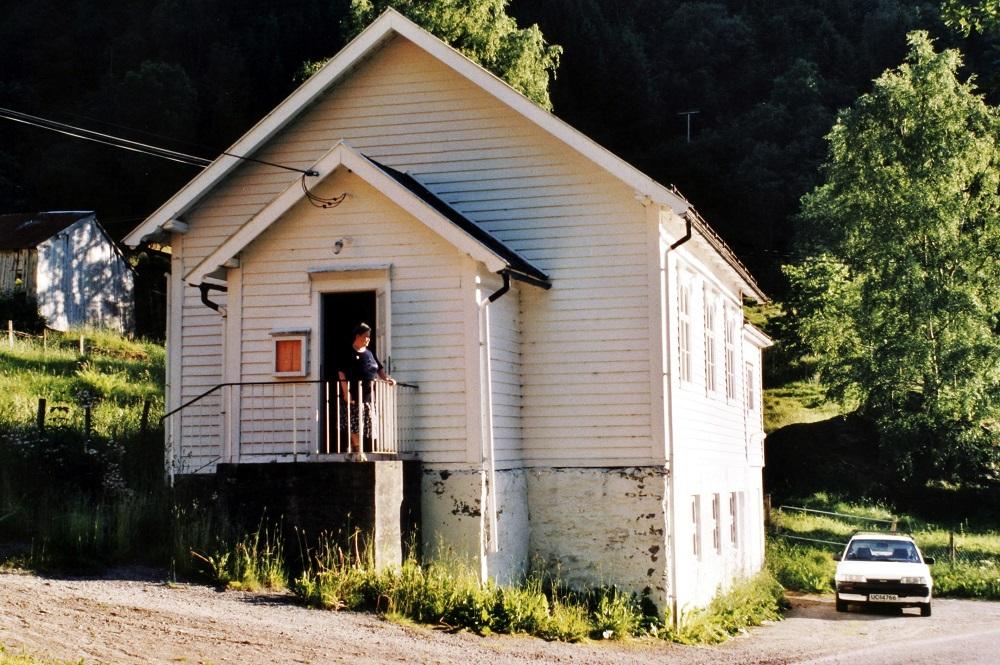 <p>Bedehuset i Framfjorden 2005.</p>