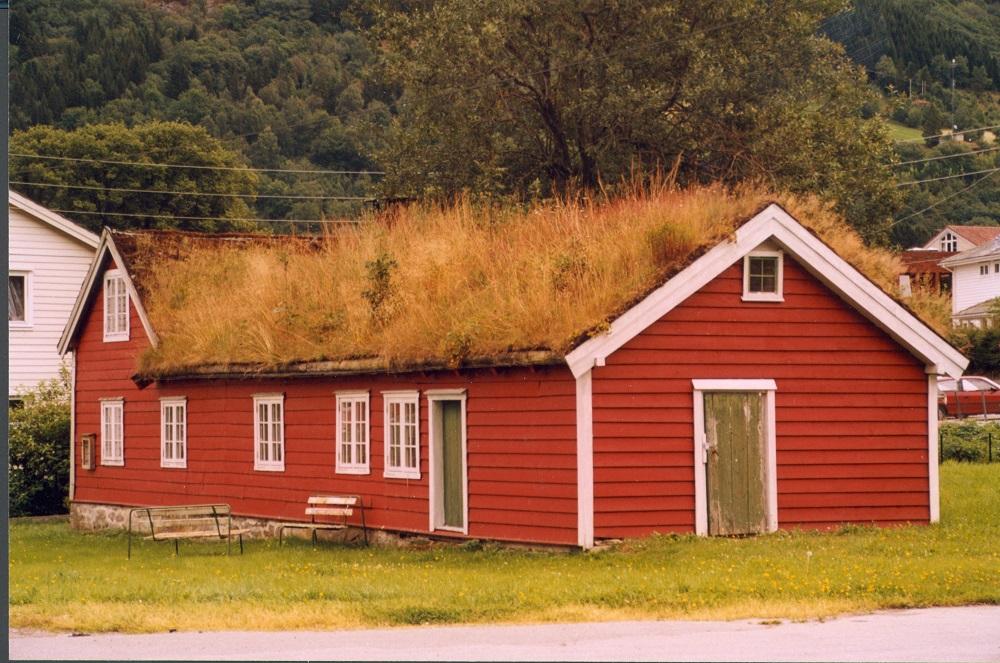 Borgstova på Sjøtun i Vik. Huset vert nytta til ymse tilstellingar og til turistføremål.