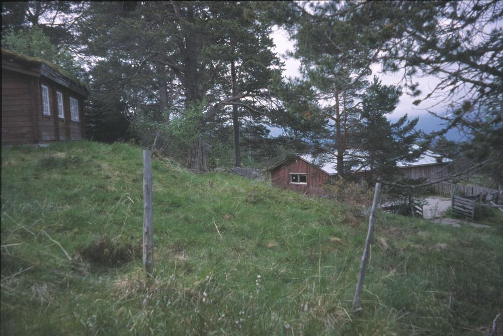 Fellesstølen, med hytte og fjøs.