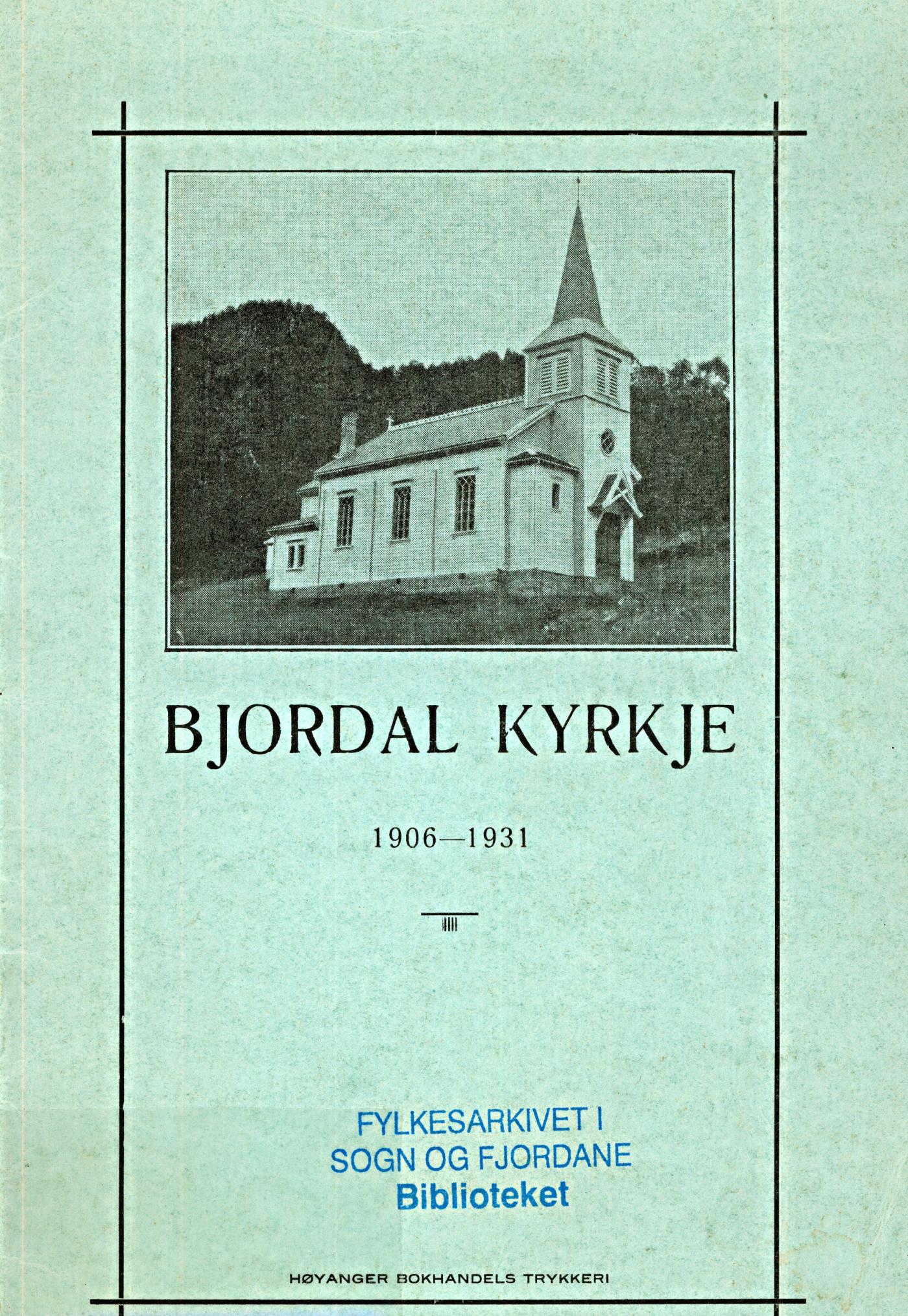 Til 25-årsjubileet i 1931 vart det gitt ut eit eige hefte om kyrkja. Inne i heftet er trykt eit dikt som vart skrive til vigslinga av kyrkja. Fyrste verset lyder:<br /> "Ferdig er huset vi bygget med lengsel og møie.<br /> Alle så vender vi tankene nu mot det høie.<br /> Herre, Guds sønn,<br /> Hør Du vår ydmyge bønn.<br /> Løft Du på kirken Ditt øie!"