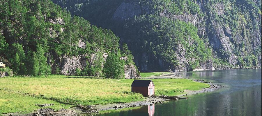 Nedre Bolstadstraumen i Vaksdal