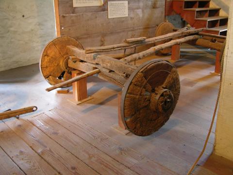 Kubberulle, laga av Lars Davidson Reque. (Vesterheim)