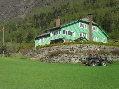 Singerhuset i Olden ligg på Dosa (Stryn kommune).