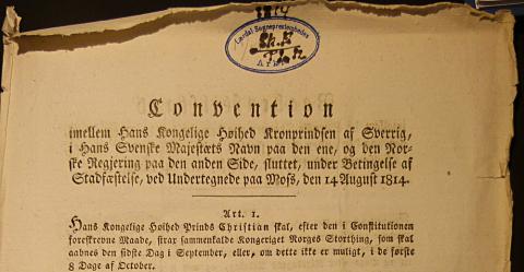 <p>V&aring;penkvile-avtalen&nbsp;mellom Norge og Sverige, Mossekonvensjonen av 14. august 1814, fastsette at eit storting skulle koma saman siste dato i september eller ein av dei f&oslash;rste &aring;tte dagane i oktober.</p>