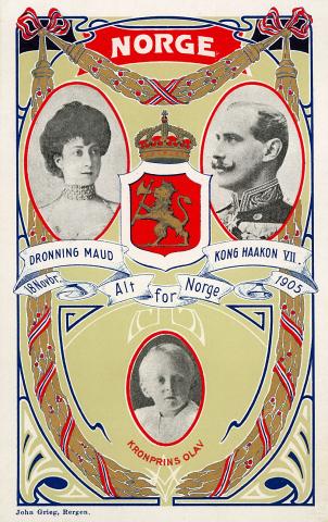 Den nye kongefamilien, Haakon VII, dronning Maud og kronprins Olav, kom til Norge 24. november 1905.