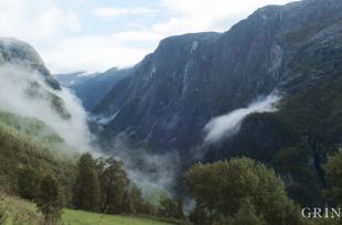Frå Stalheim mot Nærøydalen.